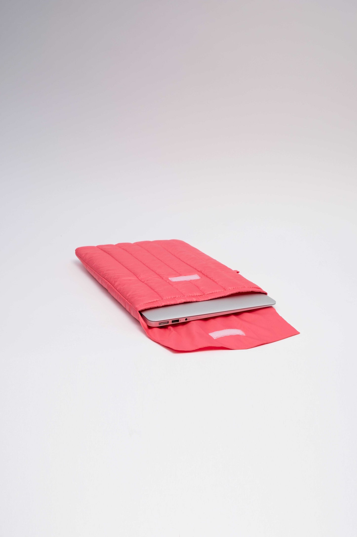 Чохол малина