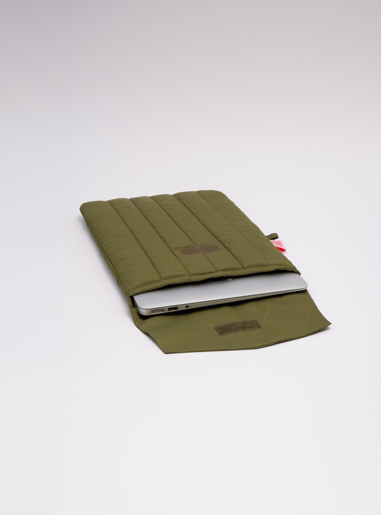 Case khaki