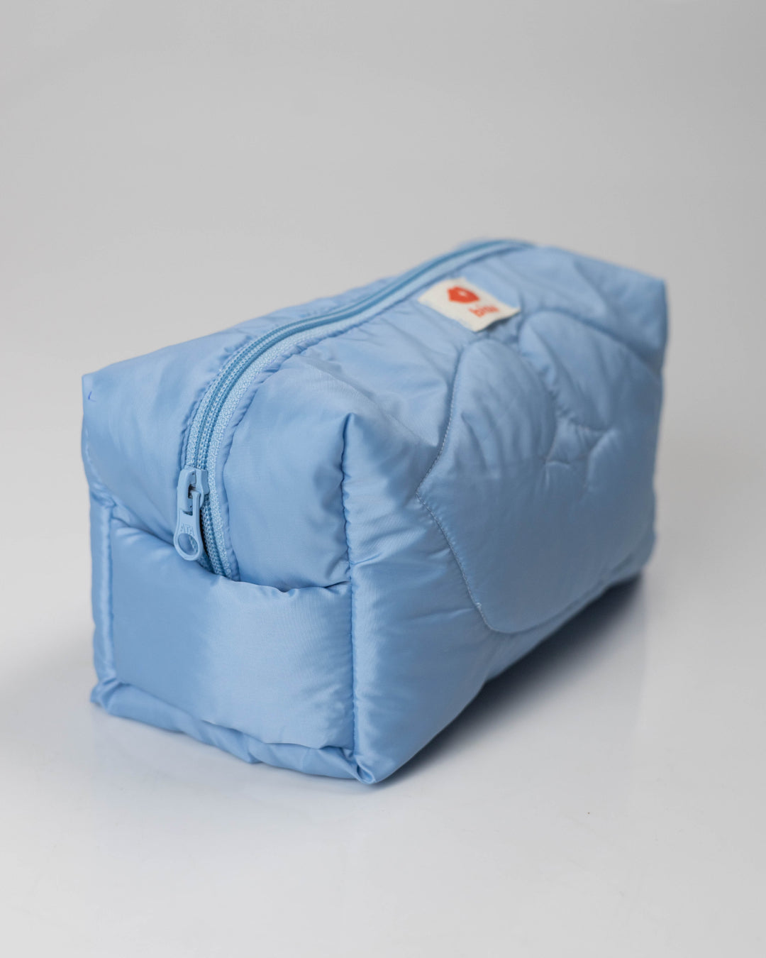 Косметичка "KISS" блакитна