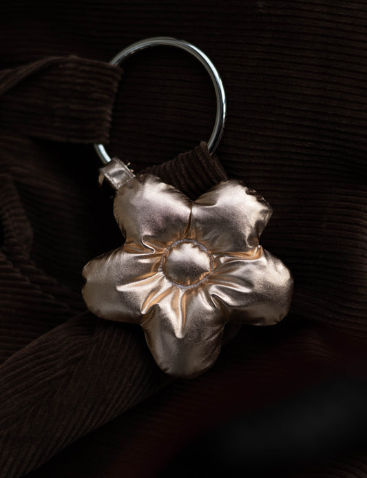 Квітка-прикраса NEZABUDKA x BISU золота